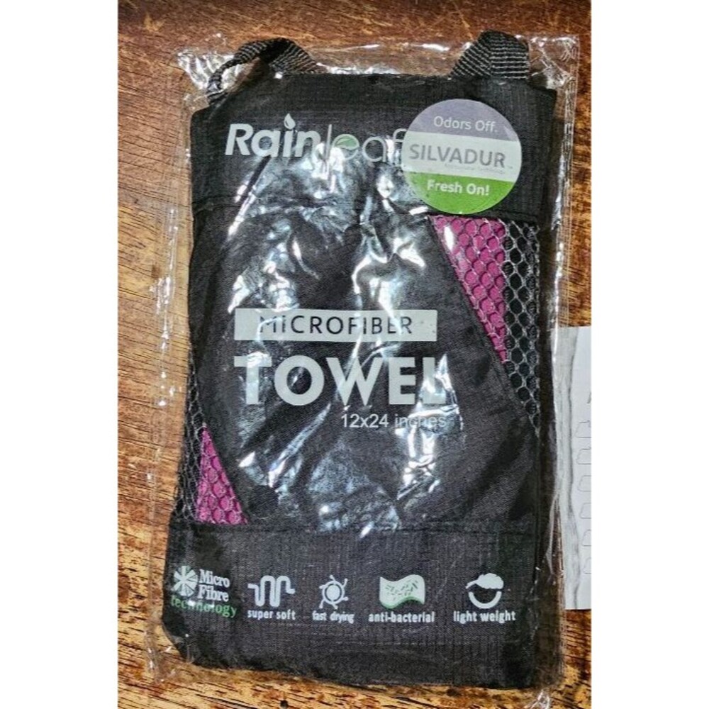 Rainleaf Microfiber Towel  12" x 24" w/Carrying Pouch Pink Purple